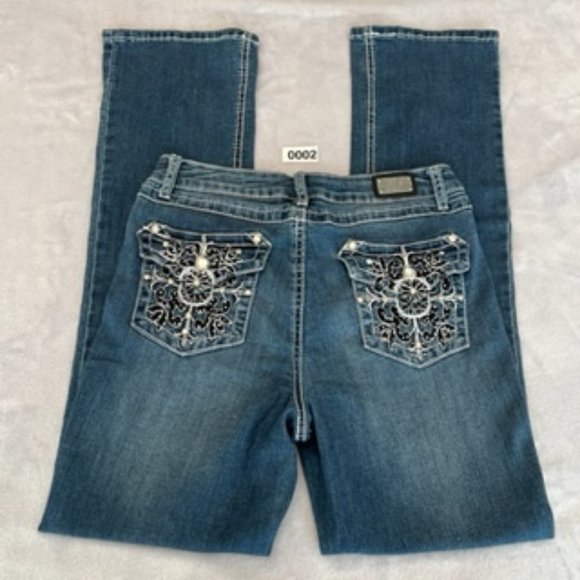 Earl Jeweled Slim Boot Women's Jeans 8 - Picture 1 of 15